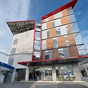 D-luxe Otel