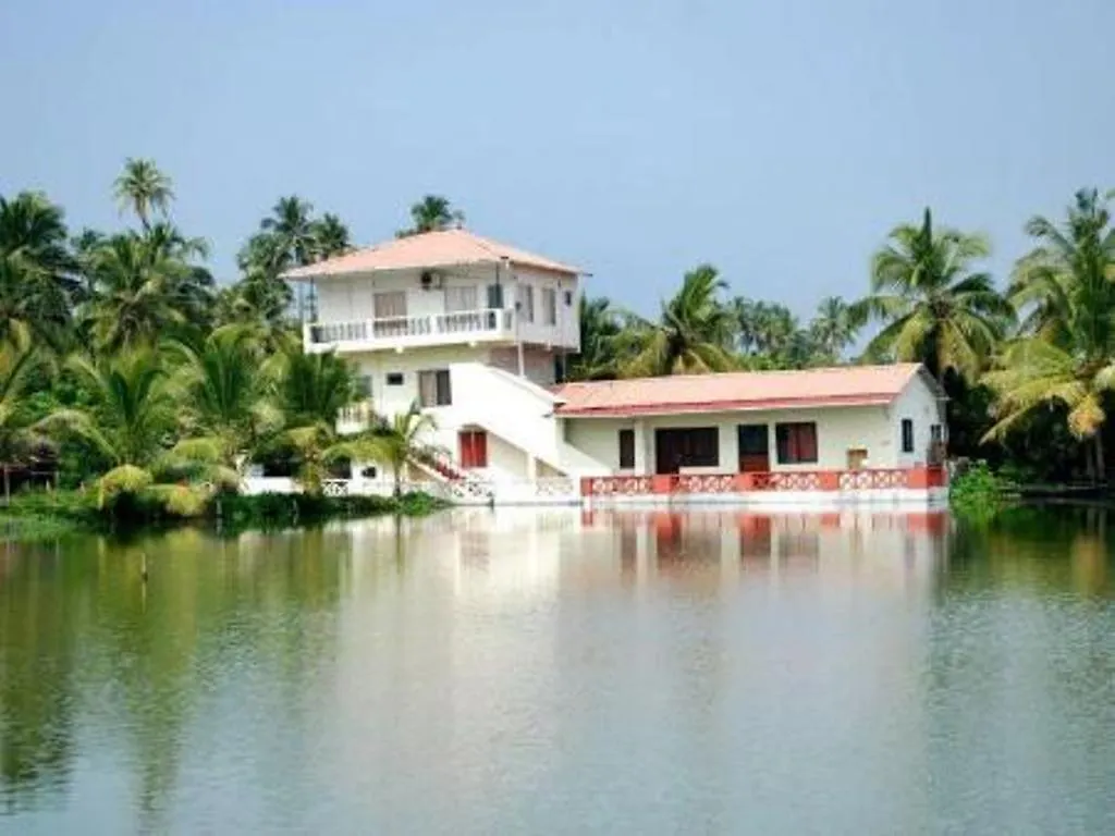 Akshay Homestay Kochi India